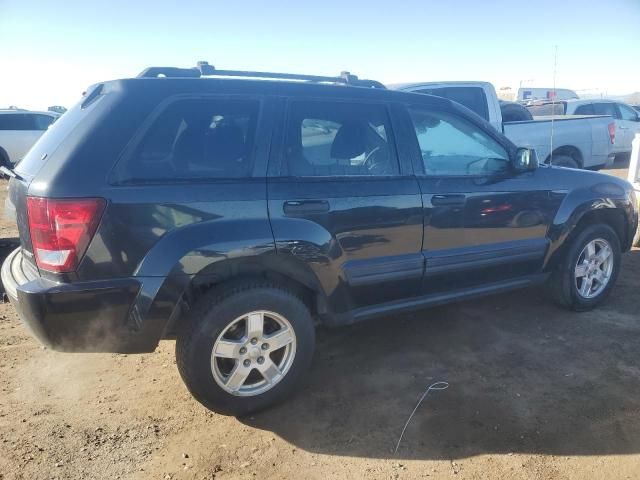 2005 Jeep Grand Cherokee Laredo