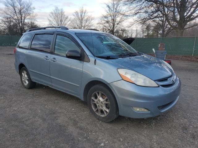 2006 Toyota Sienna LE