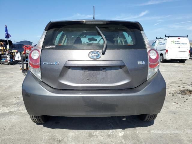 2013 Toyota Prius C