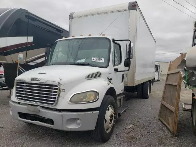 2007 Freightliner M2 BOX Truck