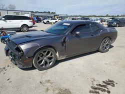 Carros salvage sin ofertas aún a la venta en subasta: 2016 Dodge Challenger SXT