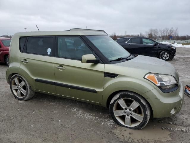 2011 KIA Soul +