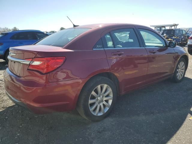 2013 Chrysler 200 Touring