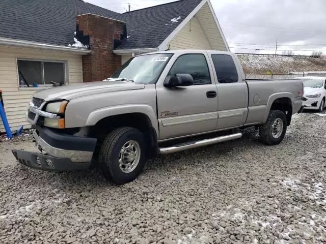 2004 Chevrolet Silverado K2500 Heavy Duty