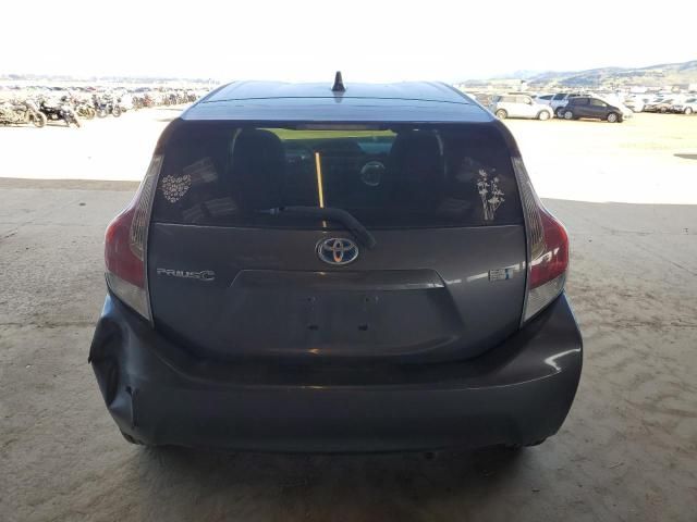 2015 Toyota Prius C