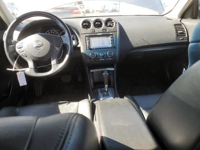 2011 Nissan Altima Base