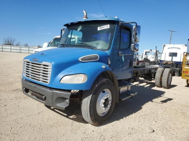 2003 Freightliner Business Class M2 Truck Cab Andchassis