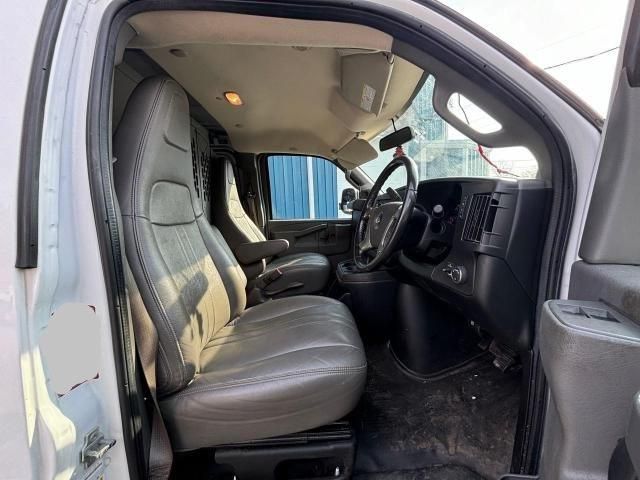 2019 Chevrolet Express G2500