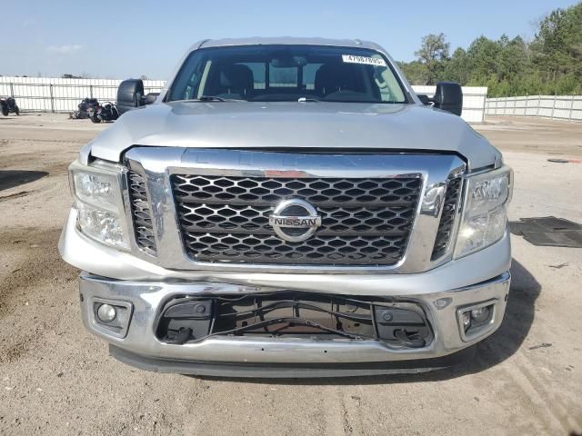 2017 Nissan Titan SV