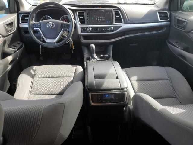 2016 Toyota Highlander LE