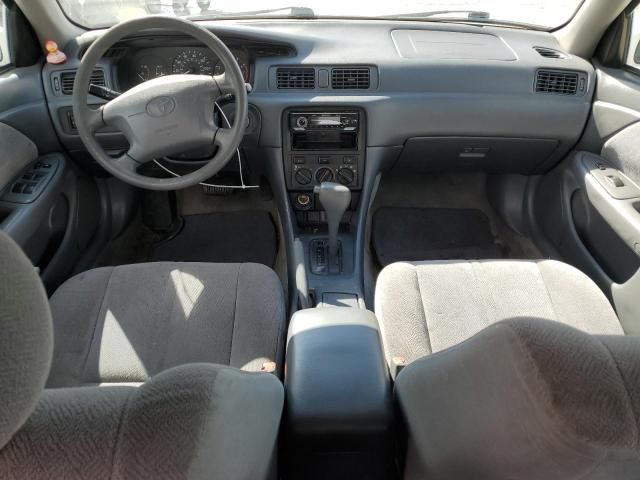 2001 Toyota Camry CE