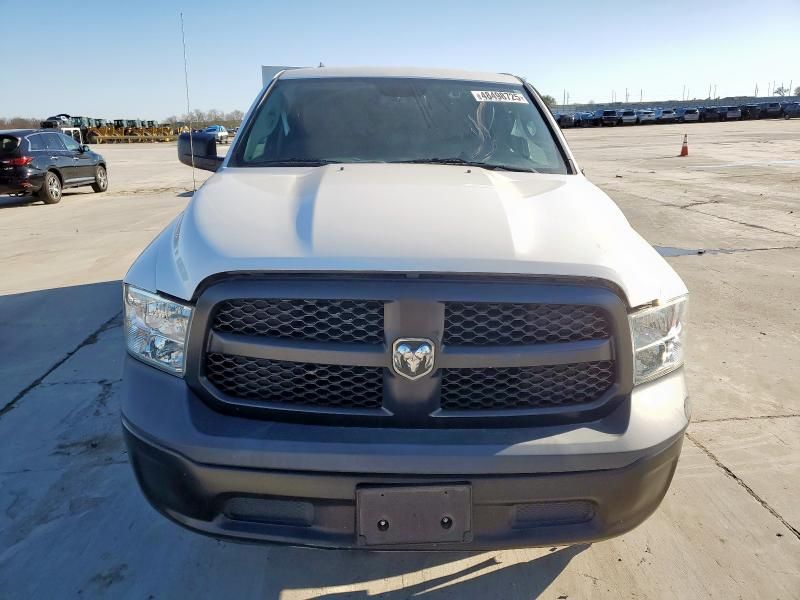 2020 Dodge RAM 1500 Classic Tradesman