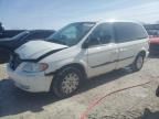 2005 Chrysler Town & Country