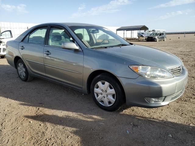 2005 Toyota Camry LE