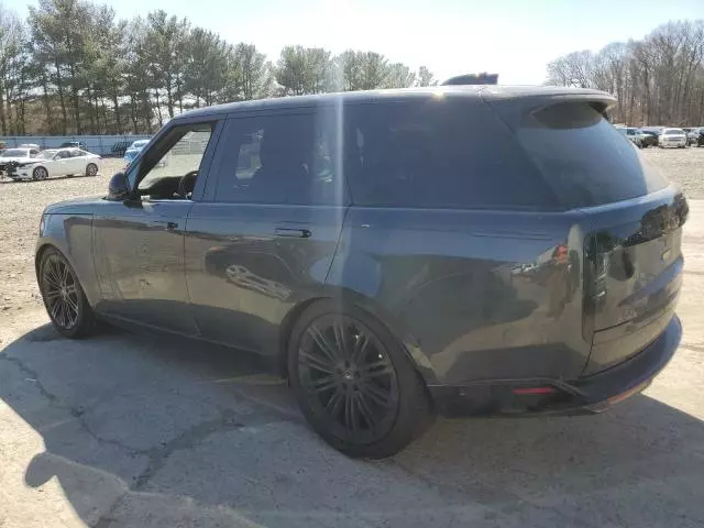 2023 Land Rover Range Rover SE