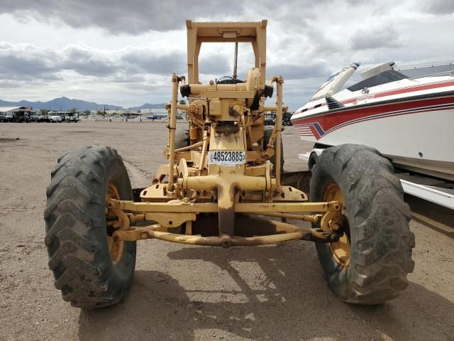 1982 Caterpillar 12 Rigid Frame Motor Grader