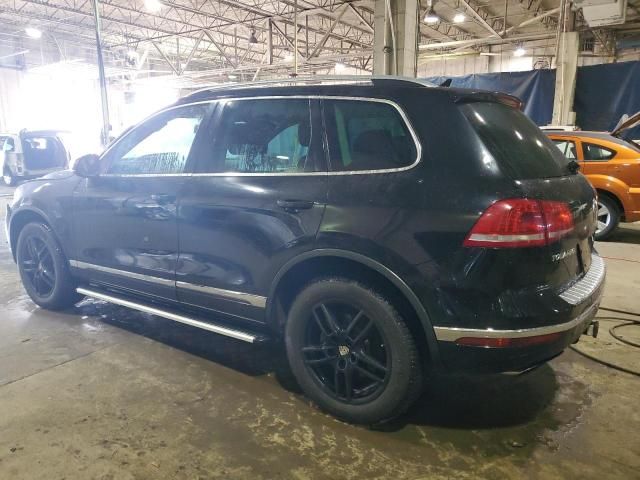 2016 Volkswagen Touareg Sport