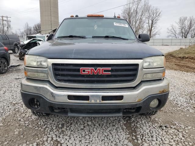 2004 GMC Sierra K2500 Crew Cab