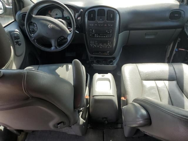 2005 Dodge Grand Caravan SXT