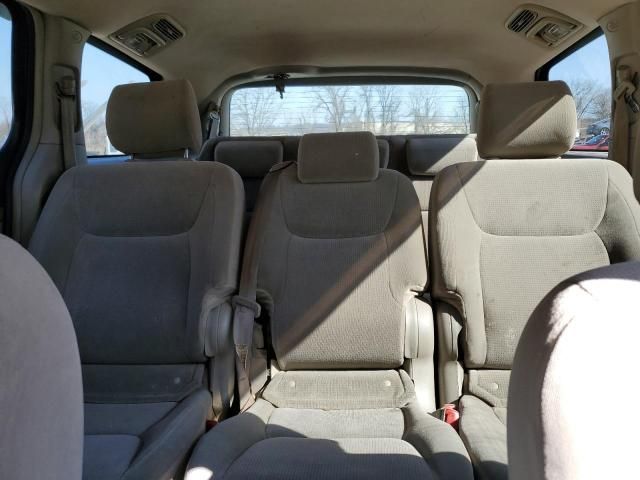 2005 Toyota Sienna CE