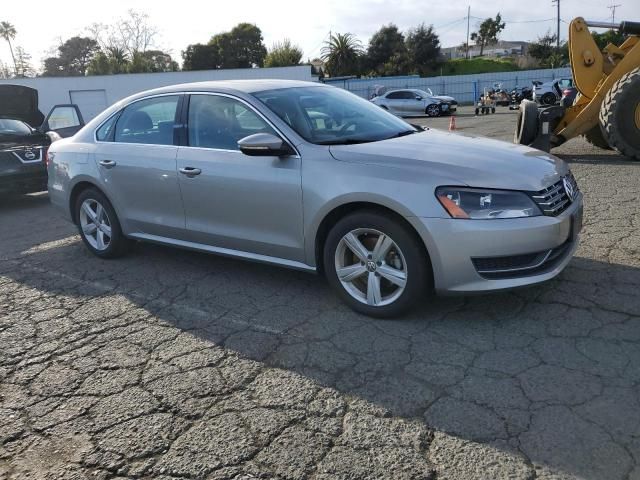 2012 Volkswagen Passat SE