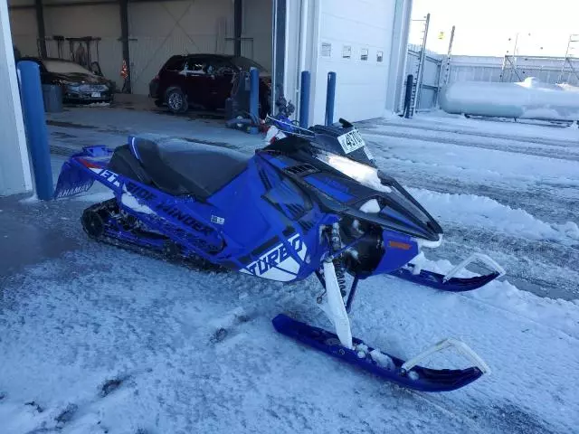 2024 Yamaha Sidewinder