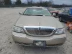 2010 Lincoln Town Car Signature Limited