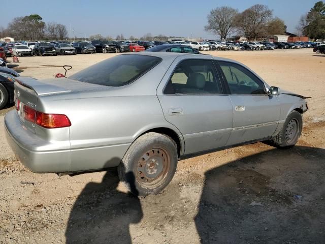 2001 Toyota Camry LE