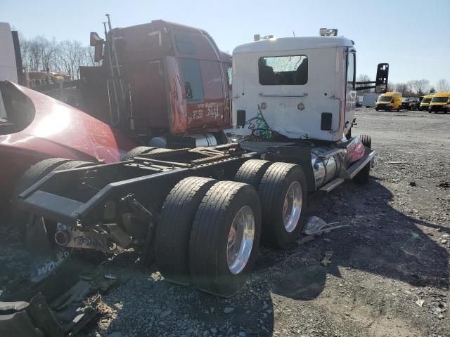 2019 Kenworth T880 Semi Truck