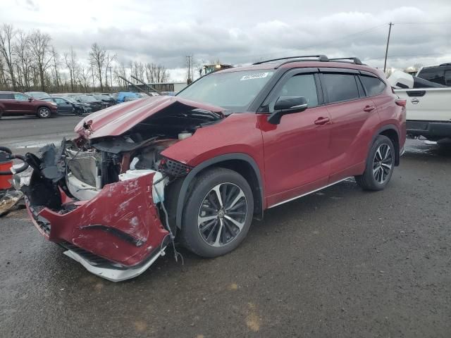 2021 Toyota Highlander XSE