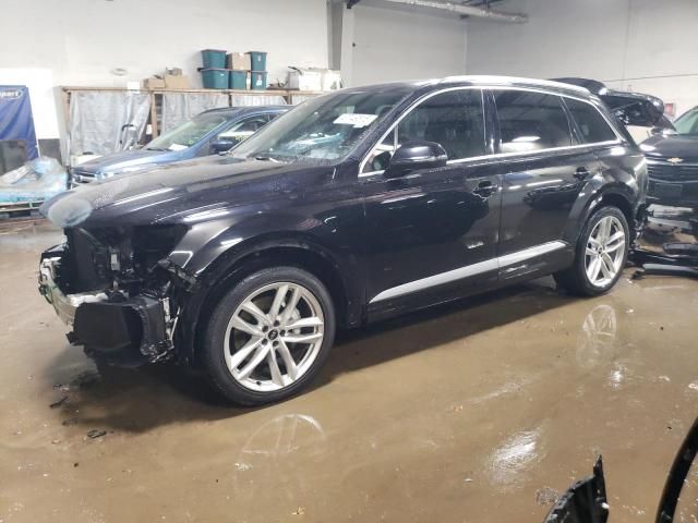 2017 Audi Q7 Prestige