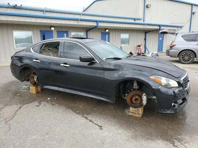 2011 Infiniti M37