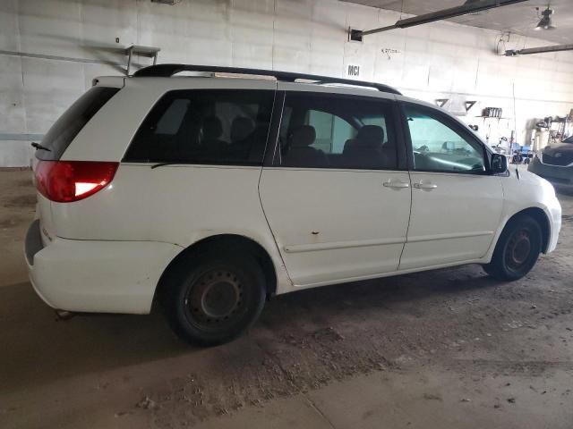 2008 Toyota Sienna CE