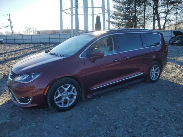 2017 Chrysler Pacifica Touring L Plus