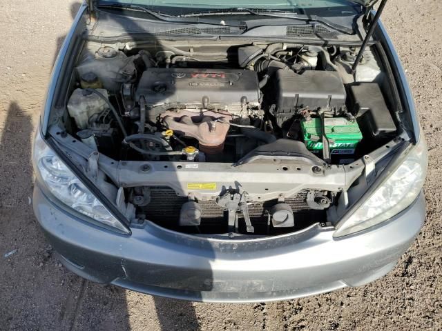 2005 Toyota Camry LE