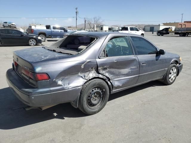 1999 Toyota Camry LE