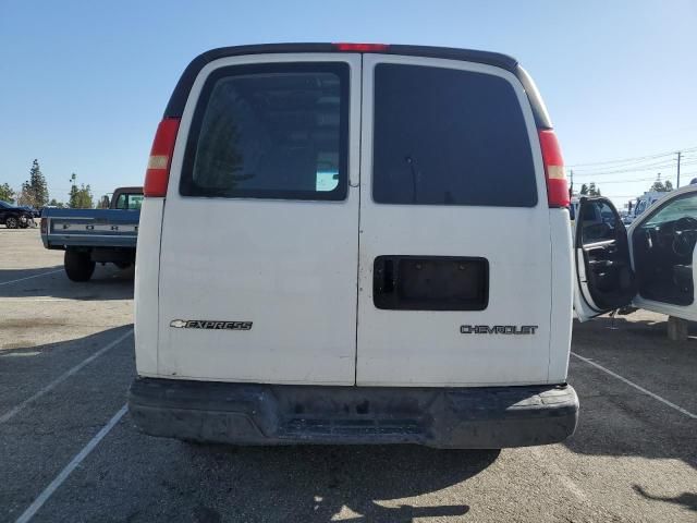 2005 Chevrolet Express G2500