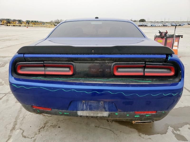 2020 Dodge Challenger SXT