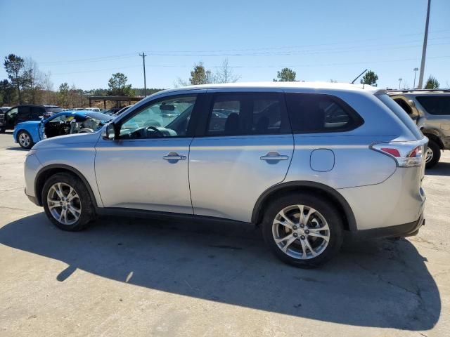 2015 Mitsubishi Outlander SE