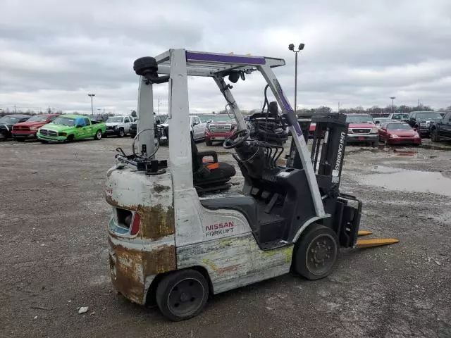 2013 Nissan Forklift