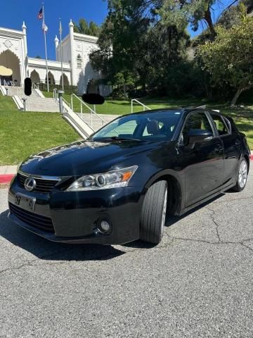 2013 Lexus CT 200