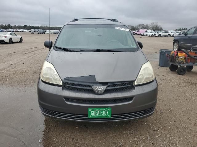 2005 Toyota Sienna CE