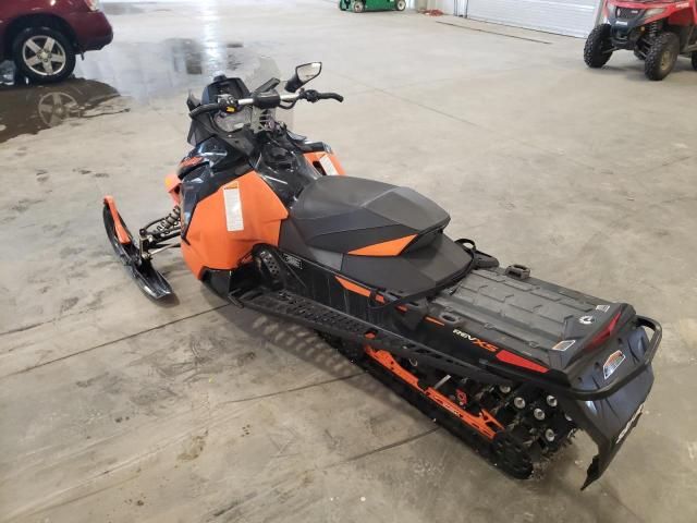 2016 Skidoo 2016 Skidoo Renegade