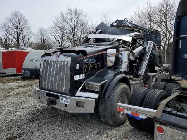 2019 Kenworth T800 Crane Truck