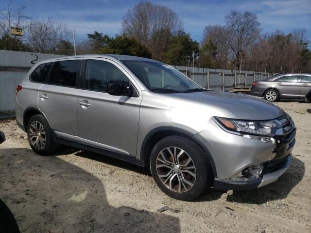 2018 Mitsubishi Outlander ES