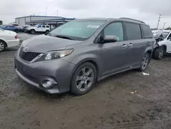 Carros salvage sin ofertas aún a la venta en subasta: 2014 Toyota Sienna Sport