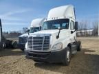 2016 Freightliner Cascadia 125