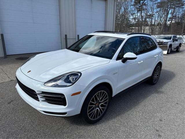 2022 Porsche Cayenne E-Hybrid