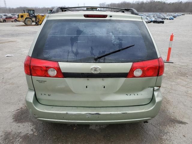 2006 Toyota Sienna CE