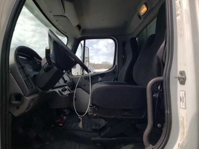 2015 Freightliner Business Class M2 Refrigerated Truck